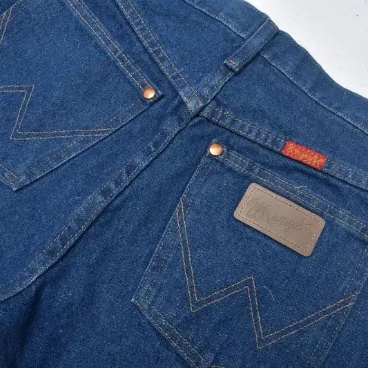 [BUNJANG] Wrangler Denim Shorts M0021 / 랭글러 컷오프 데님 쇼츠 청반바지 M0021