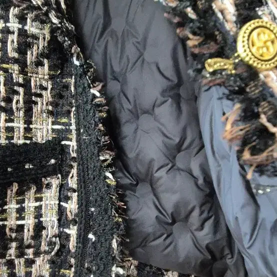 [BUNJANG] Tweed Padded Jacket 66-77 / 안감누빔 트위드 금장 버튼 자켓 66~77