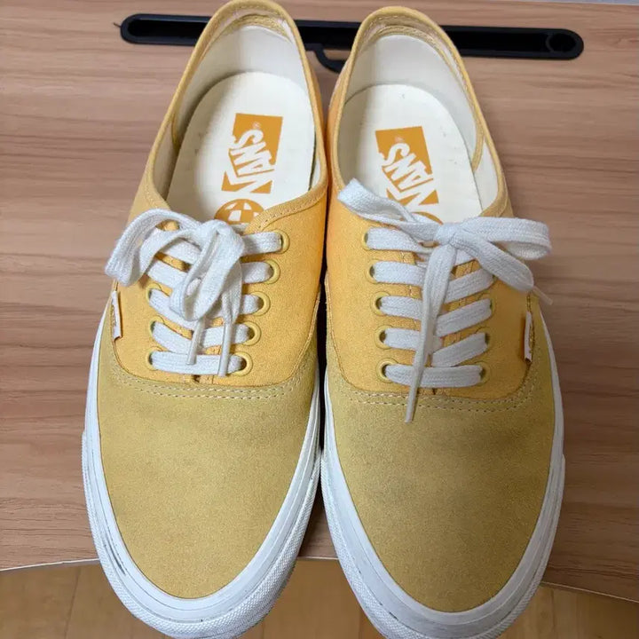 [BUNJANG] Vans Authentic Premium Yellow (280) / 반스 어센틱 프리미엄(280)_마지막 가격 인하