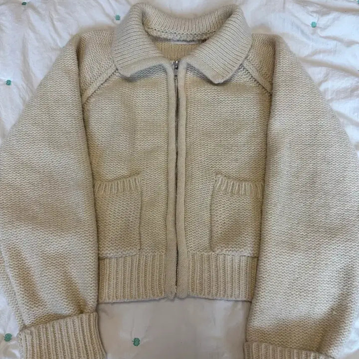 [BUNJANG] Ivory Knit Zip-up / 아이보리 니트집업