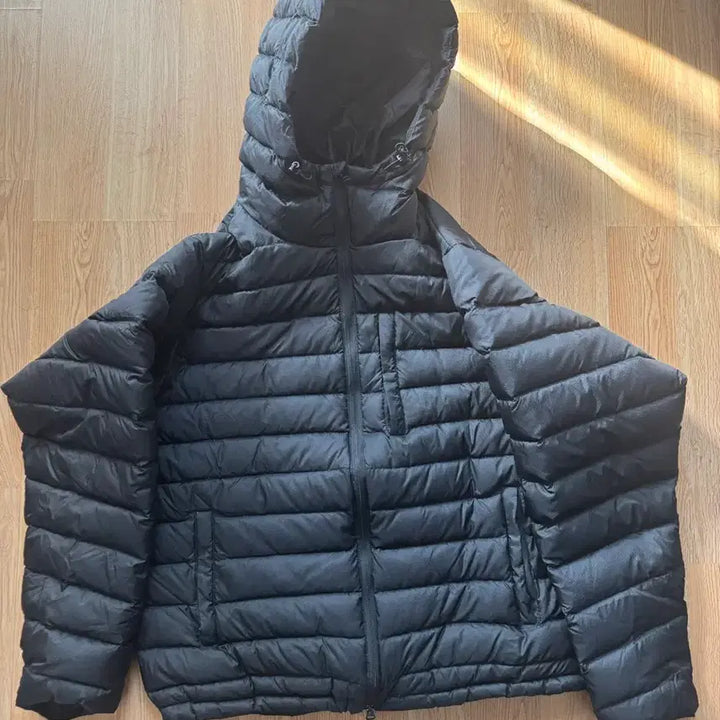 [BUNJANG] Letter Como Lightweight Padded Jacket Black L / 레테르코모 경량패딩 블랙 L