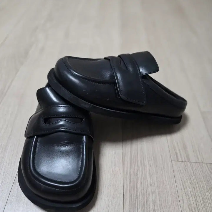 [BUNJANG] Kinchi Mule 270 Size / 킨치뮬