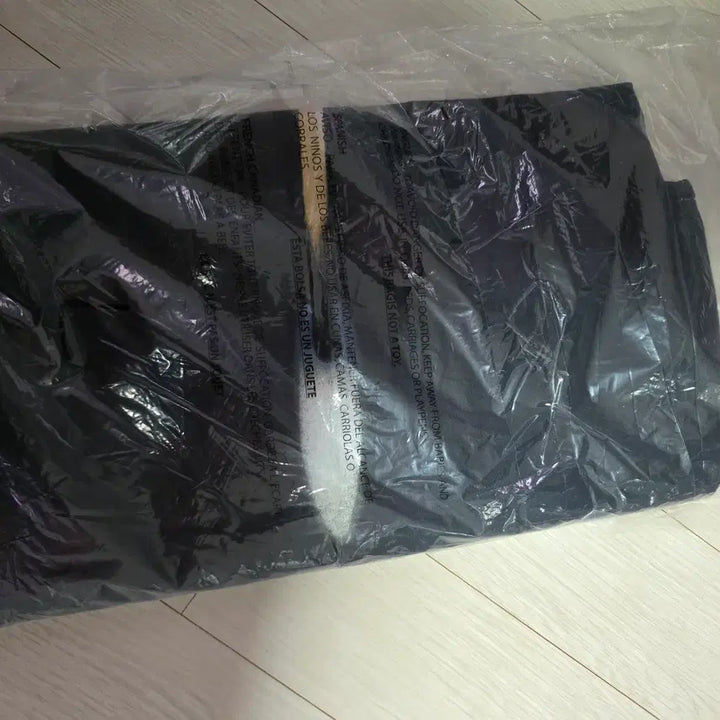 [BUNJANG] Kanye West Donda 2 Lit Match Candle T-Shirt / [L] 칸예 돈다2 머천 릿 매치 촛불 티셔츠 새상품