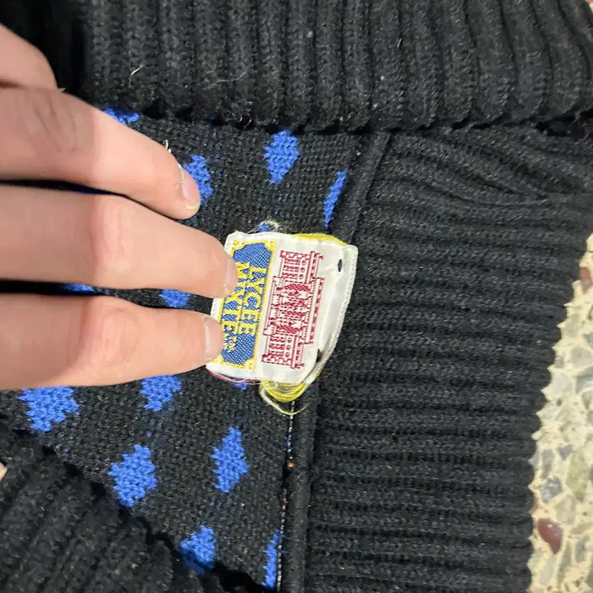 [BUNJANG] Vintage Pattern Knit Cardigan / 빈티지(vintage) 패턴 니트 가디건