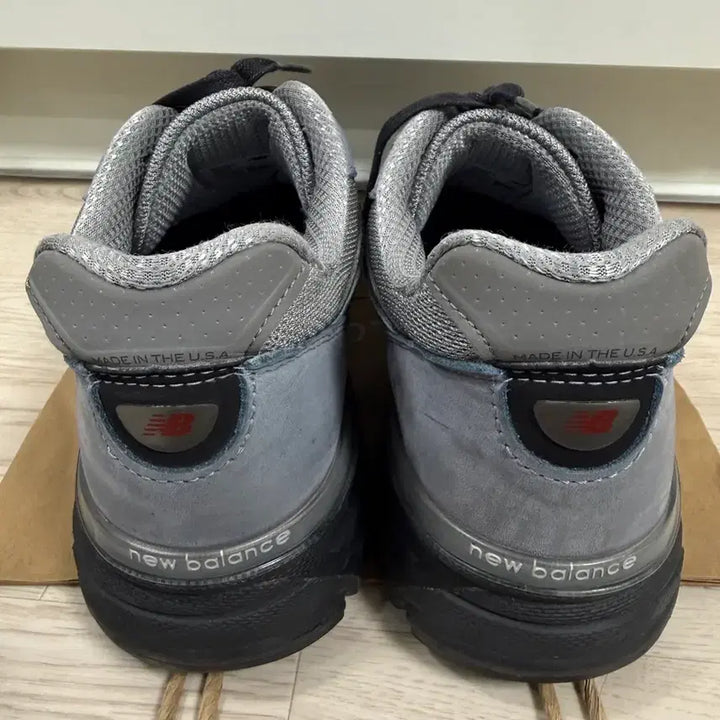 [BUNJANG] New Balance 990v4 Arctic Grey Sneakers / 뉴발란스 990v4 아크틱 그레이 285