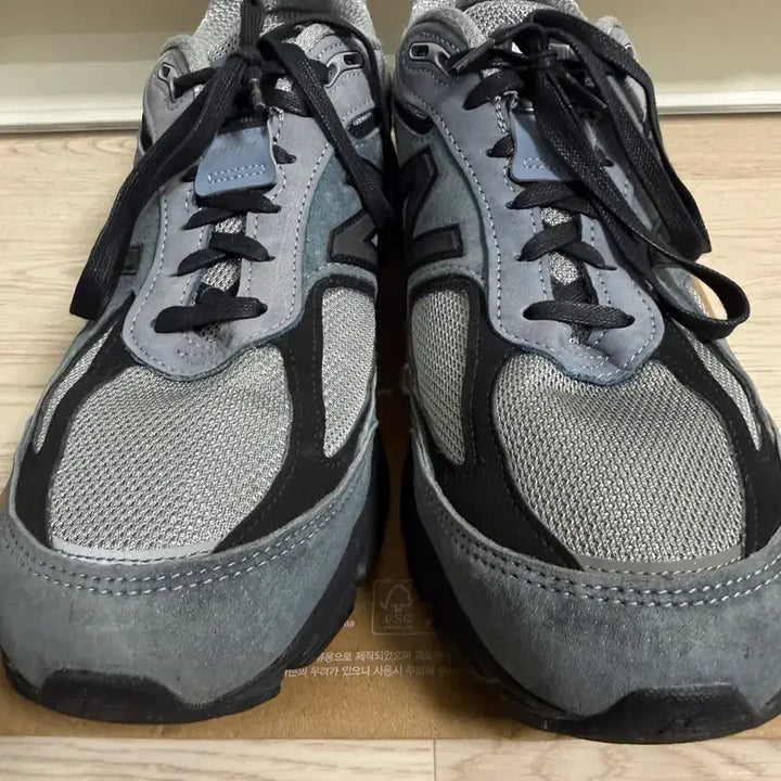 [BUNJANG] New Balance 990v4 Arctic Grey Sneakers / 뉴발란스 990v4 아크틱 그레이 285