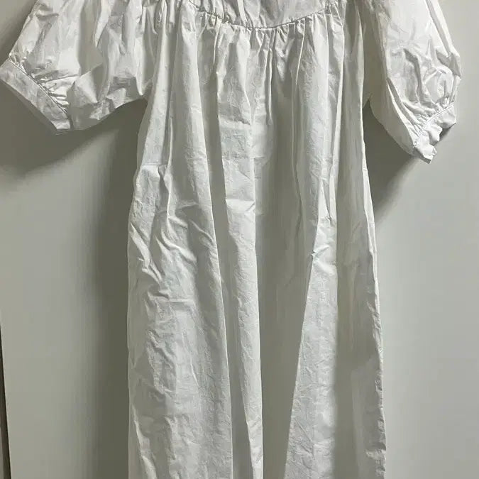 [BUNJANG] Oggitt White Puff Pajama Dress (L) / Oggitt 오끼뜨 화이트 퍼프 원피스 (파자마)