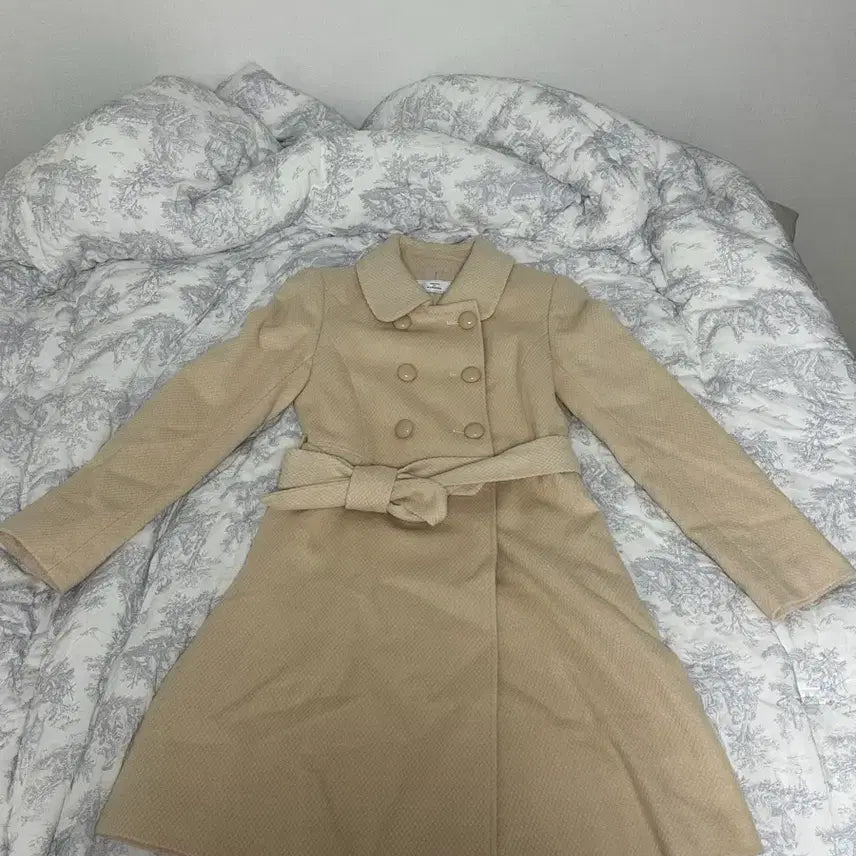 [BUNJANG] A-Line Coat / 리즈리사st A라인 코트