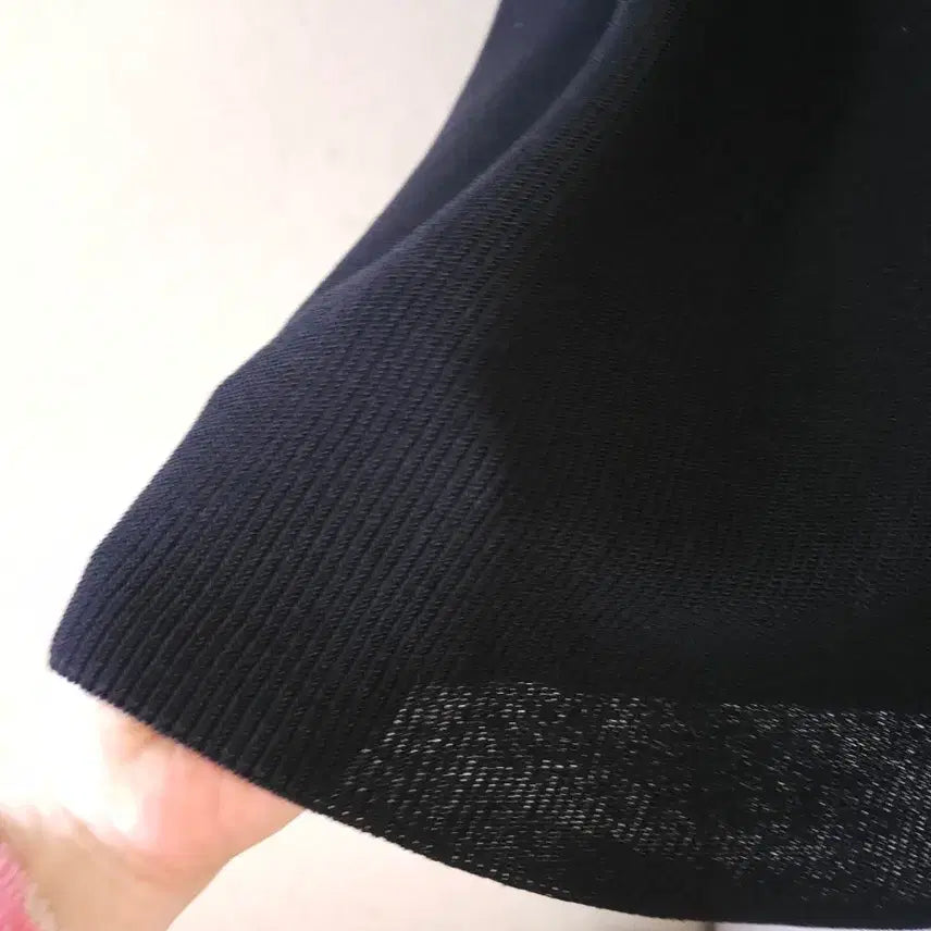 [SOLD OUT] COS  니트 롱베스트