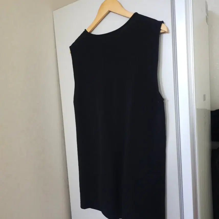 [SOLD OUT] COS  니트 롱베스트