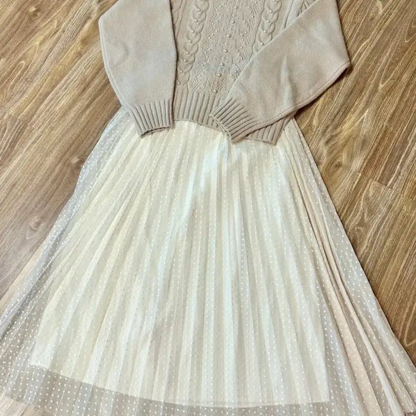 [BUNJANG] B.CINI Pearl Knit & Dot Skirt Bundle Set / 바이씨니 진주니트 도트샤 아이보리 일괄판매