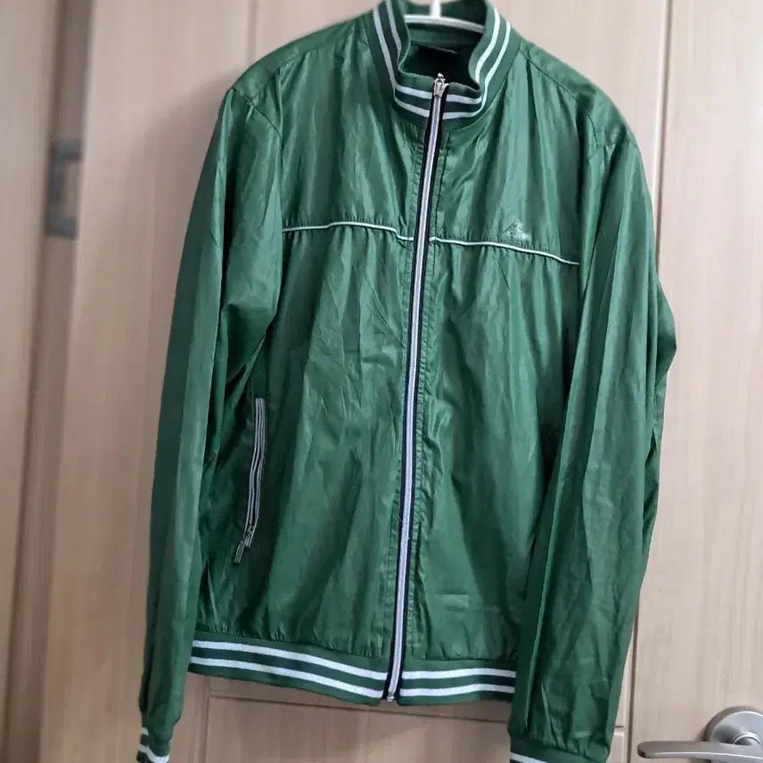 [BUNJANG] Vintage Style Green Bomber Jacket / 빈티지 스타일 그린 봄버 자켓