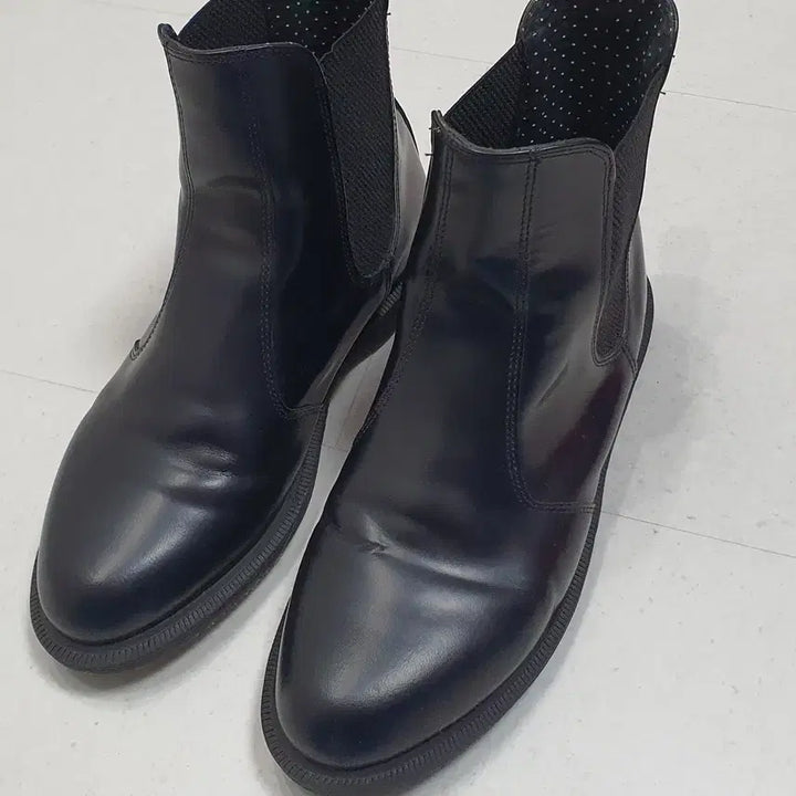[BUNJANG] Dr. Martens Flora Chelsea Boots UK9 / 닥터마틴 플로라 첼시부츠 UK9 (280정도)