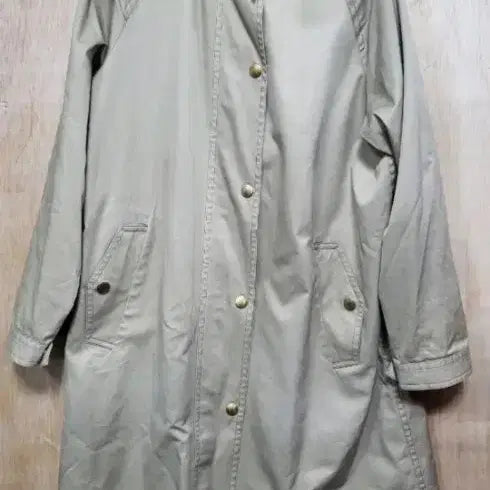 [BUNJANG] Burberry Trench Coat / 일본판 버버리 금장버튼 후드 집업 트렌치 코트