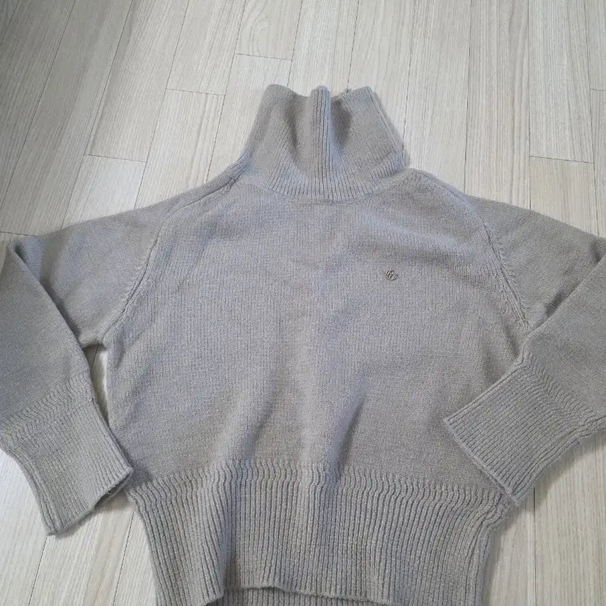 [BUNJANG] Clothing - Assorted Sizes - Various Items / 옷장정리7