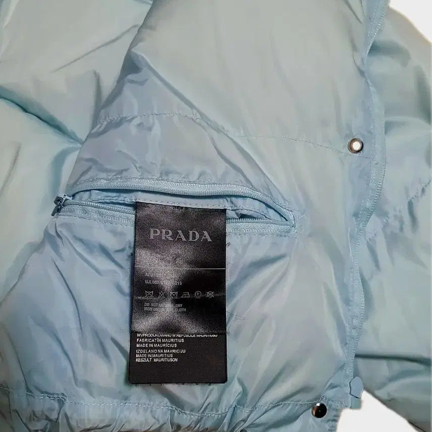 [BUNJANG] Prada Karina Re-Nylon Convertible Crop Padded Jacket / 프라다 카리나 리나일론 컨버터블 크롭 패딩