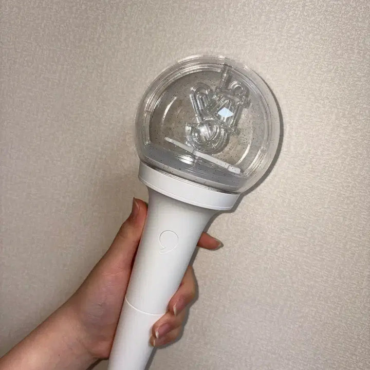 [BUNJANG] IVE Official Light Stick / 아이브 응원봉 판매