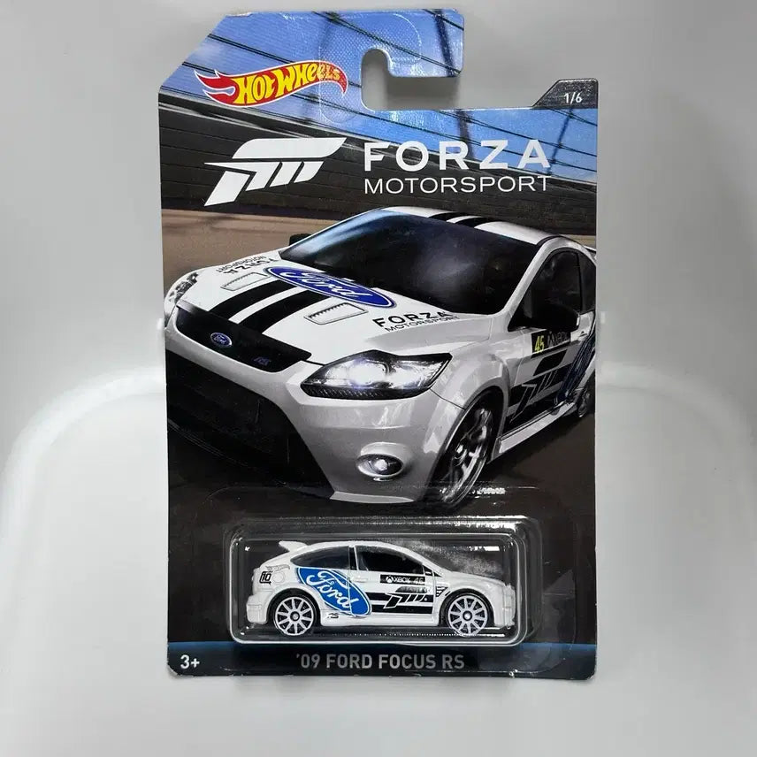 [BUNJANG] Hot Wheels Forza Motorsport Ford Focus RS Diecast Model / 1:64 핫휠 포르자 모터스포츠 포드 포커스 RS 화이트