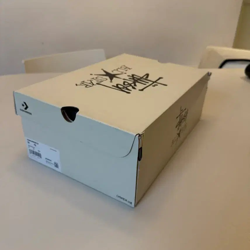 [BUNJANG] Converse x Feng Chen Wang Chuck 70 Two-in-One Sneakers / 컨버스 x 펑첸왕 척 70 투인원 내츄럴 아이보리 블랙 285