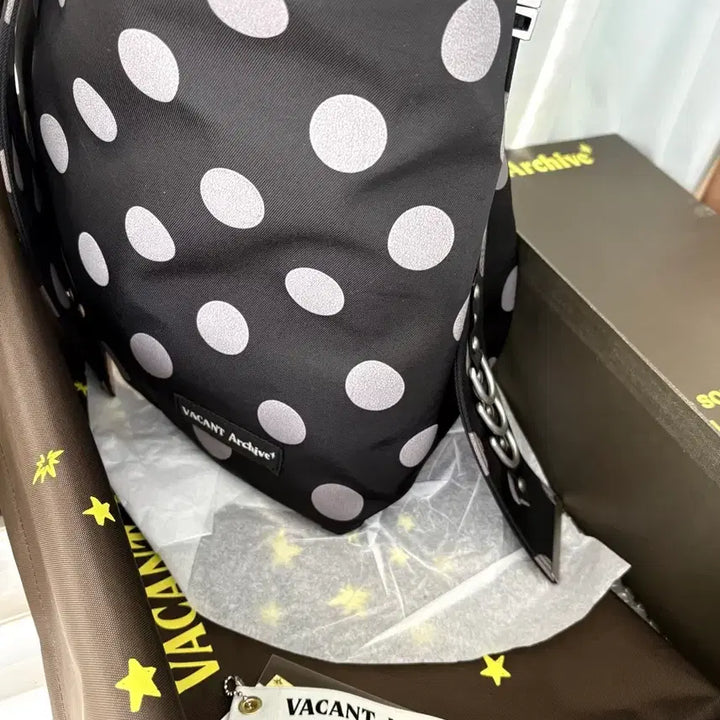 [BUNJANG] Baconnt Archive Bella Hobo Bag (Black, Silver Dot) / (풀박스택새상품 택포)벨라 호보백 도트 베이컨트아카이브