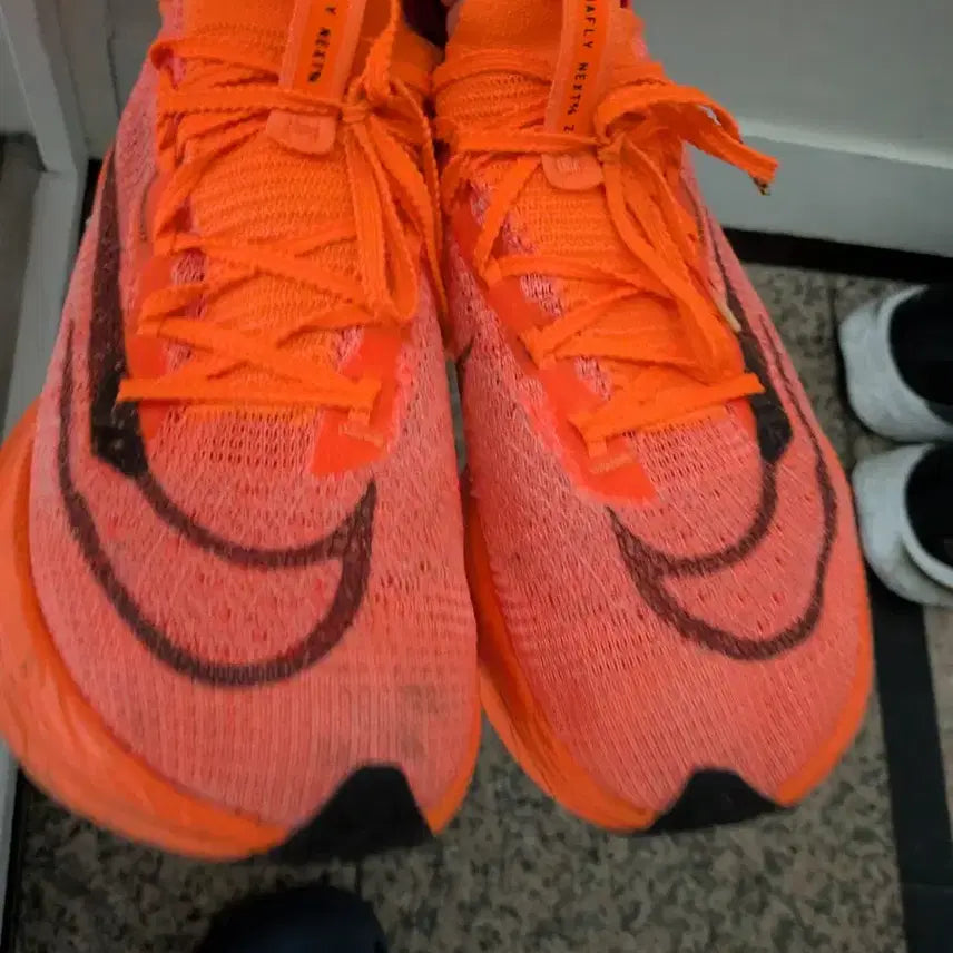 [BUNJANG] Nike Air Zoom Alphafly NEXT% 2 Total Orange Running Shoes / 나이키 에어 줌 알파플라이 넥스트% 오렌지 260 러닝화
