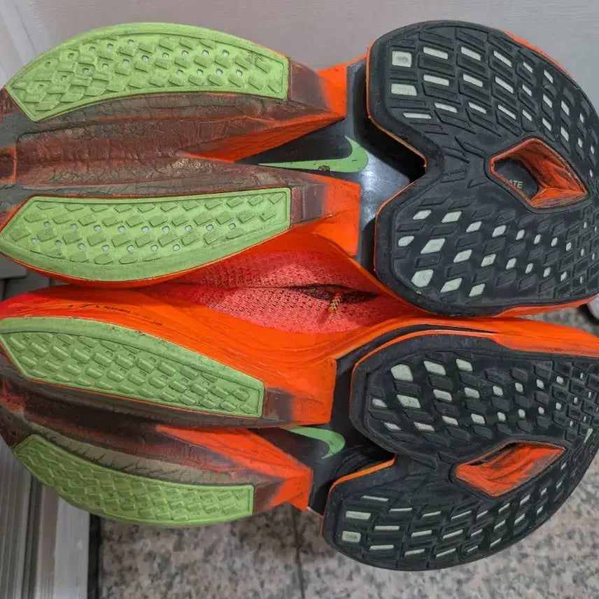 [BUNJANG] Nike Air Zoom Alphafly NEXT% 2 Total Orange Running Shoes / 나이키 에어 줌 알파플라이 넥스트% 오렌지 260 러닝화