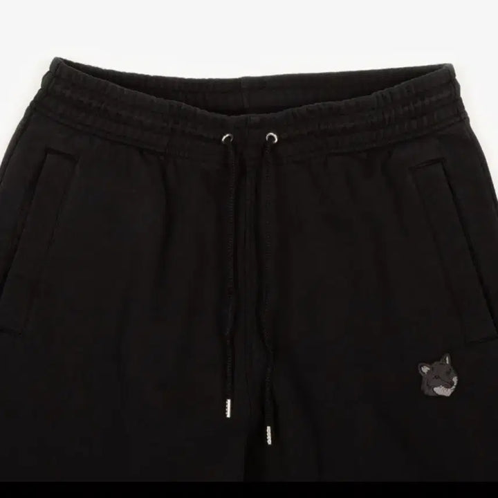 [BUNJANG] Maison Kitsune Fox Patch Shorts - Black / 메종키츠네 폭스 반바지 블랙