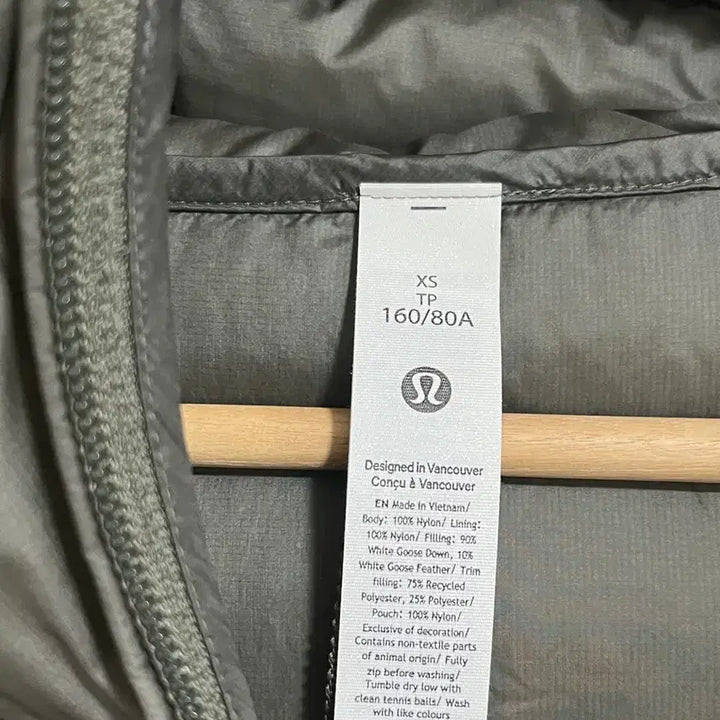 [BUNJANG] Lululemon Featherweight 900 Down Fill Puffer Jacket / 룰루레몬 페더웨이트 900 다운 필 푸퍼 재킷 패딩