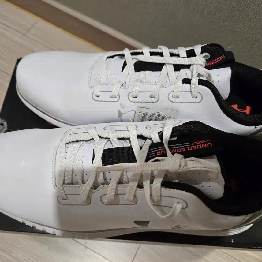 [BUNJANG] Under Armour Golf Shoes 295 Spike-less / 언더아머  골프화 295 새상품 스파이크리스