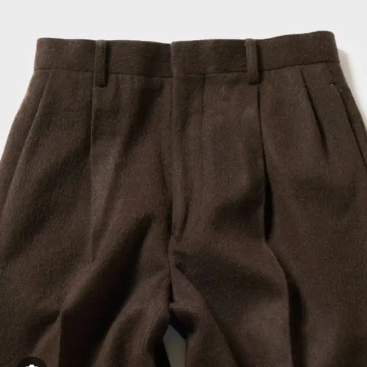 [BUNJANG] Auralee Baby Camel Flannel Two-Tuck Slacks / 오라리 베이비 카멜 플라넬 투턱 슬랙스