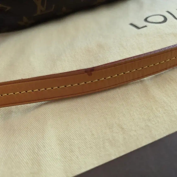 [BUNJANG] Louis Vuitton Turenne MM Monogram Shoulder Bag / 루이비통 튀렌느 mm모노그램 숄더백 가방