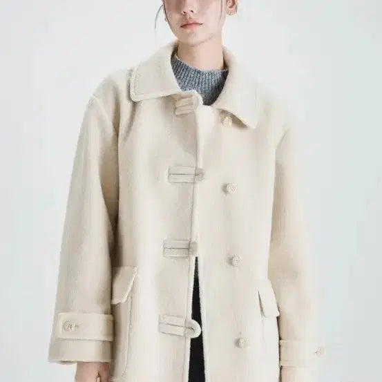 [BUNJANG] MIXXO Ivory Duffle Coat / 미쏘 아이보리 떡볶이 코트