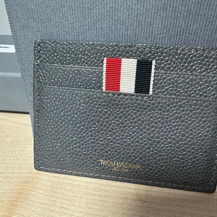 [BUNJANG] Thom Browne Card Wallet / 톰브라운 카드지갑 + 쇼핑백 선물포장