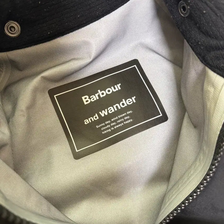[BUNJANG] Barbour x And Wander 3L Jacket Size S / 바버 앤드원더 3L자켓 S사이즈 (MWB1015 )