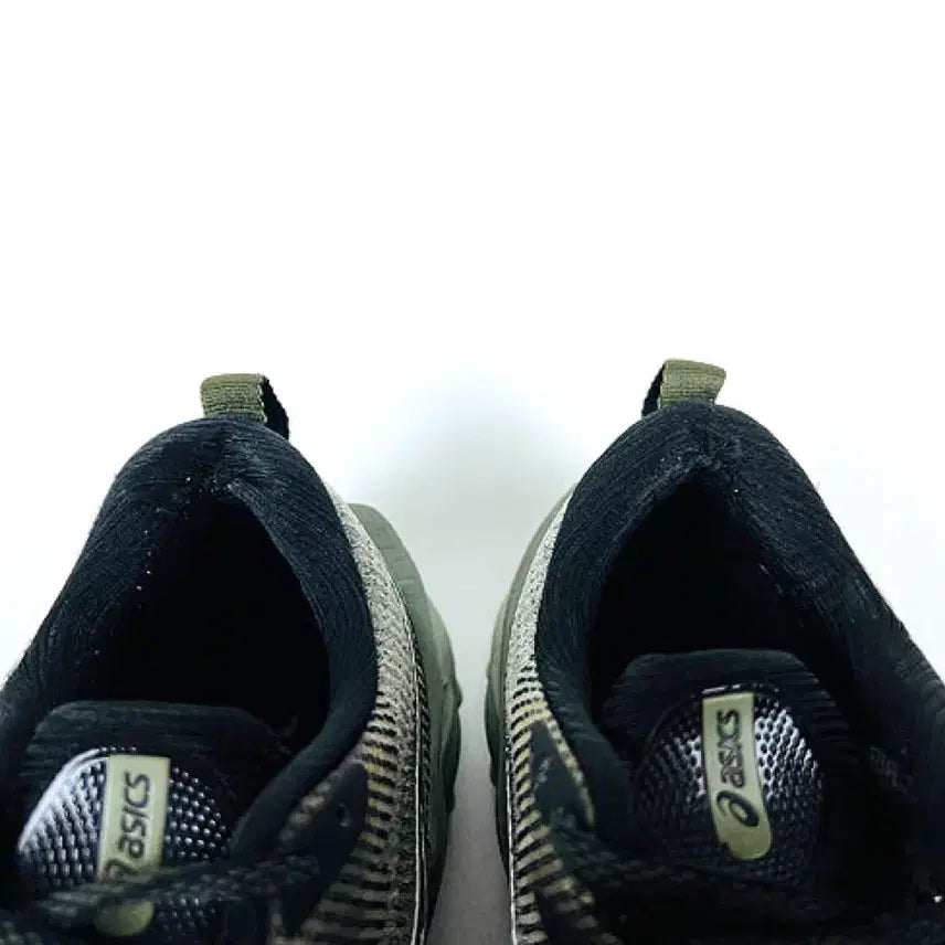 [BUNJANG] Asics NovaBlast 2 (250 CM) / (250) 아식스 노바블라스트 2