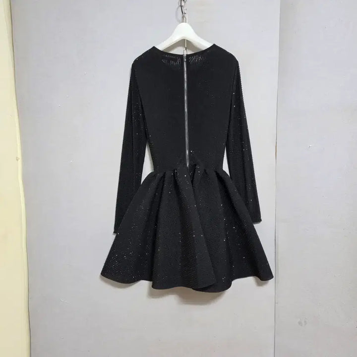 [BUNJANG] Maje Volubic Dress 1 / 마쥬 볼큐빅 드레스 원피스 1 n2653