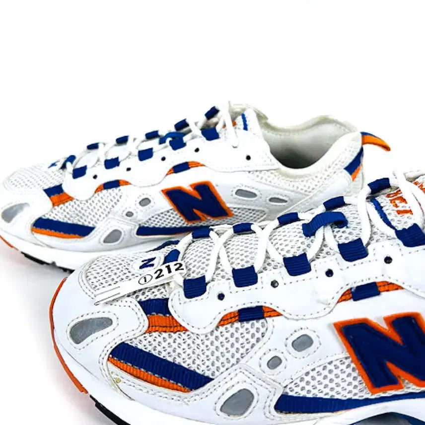 [SOLD OUT] (255) 뉴발란스 ML827AAA