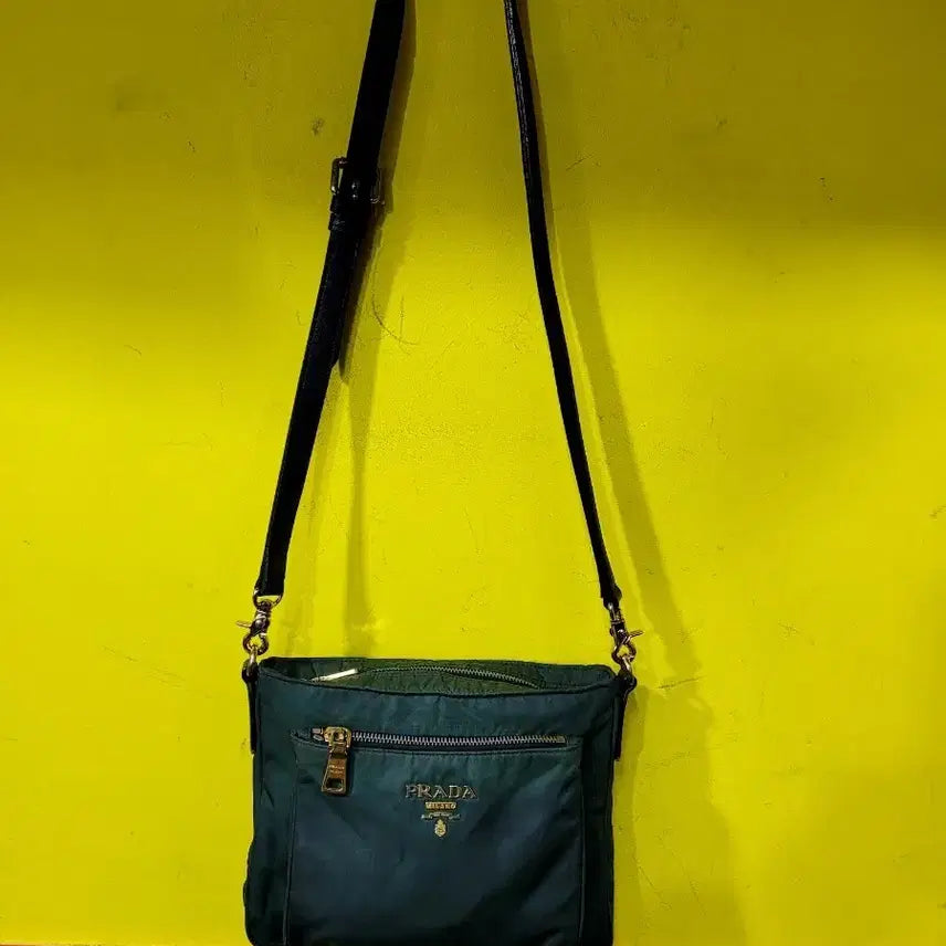 [BUNJANG] Prada Pocono Nylon Crossbody Bag / 정품 프라다 포코노 나일론 크로스백