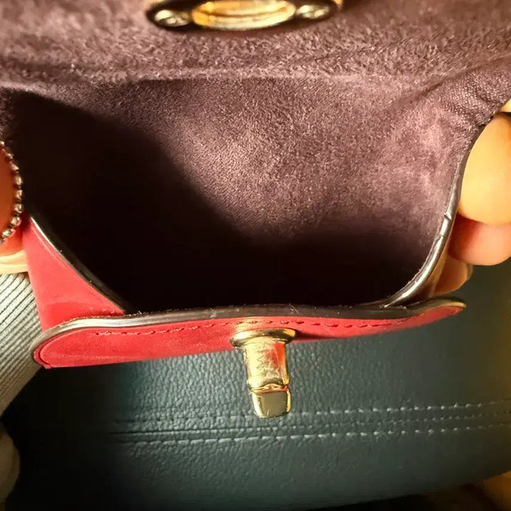 [BUNJANG] Coach Turnlock Card Wallet / 코치 빨간색 턴락 카드 지갑