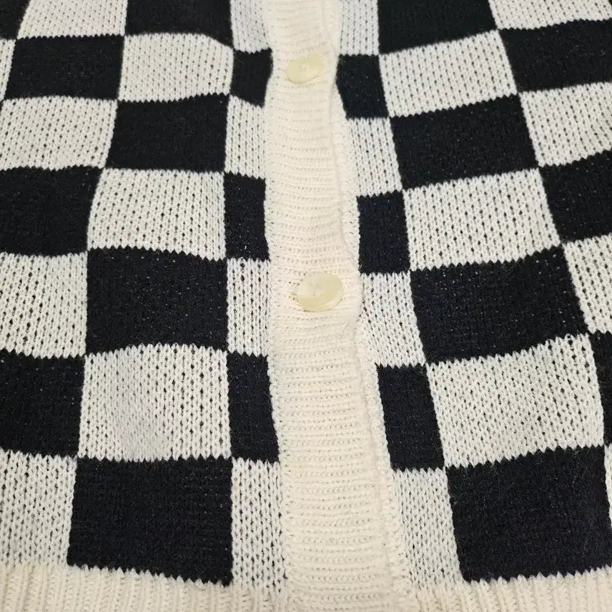 [BUNJANG] Saint Doll Checkered Pattern Cardigan / 세인트돌 체커보드 패턴 가디건