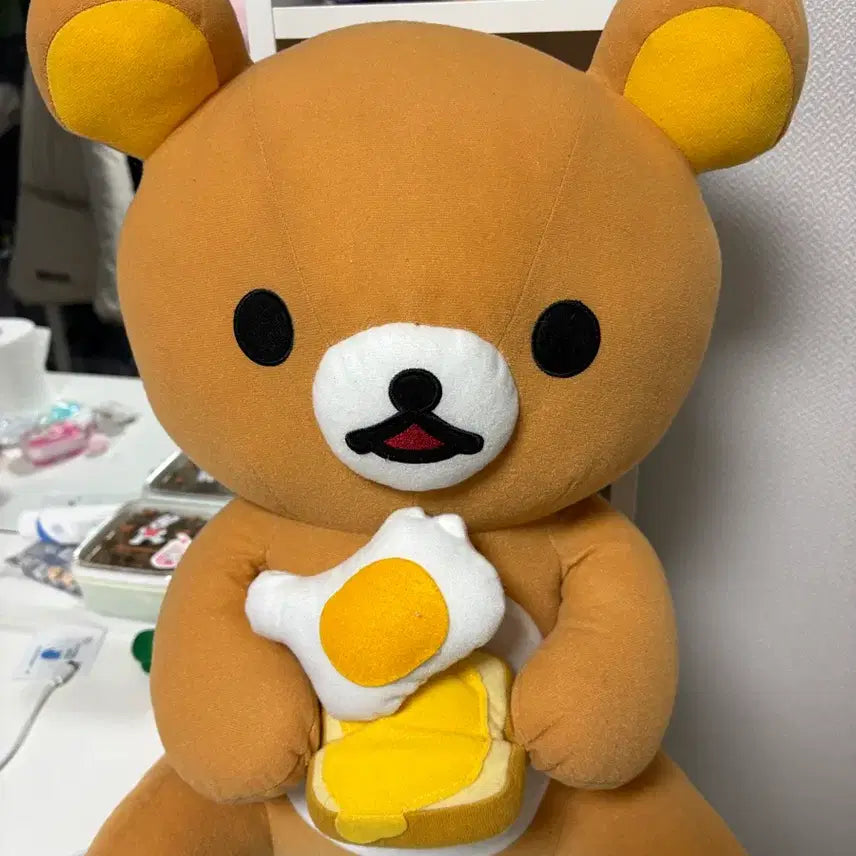 [BUNJANG] Rilakkuma Toast Plush Doll / 리락쿠마 인형 토스트 안고있음