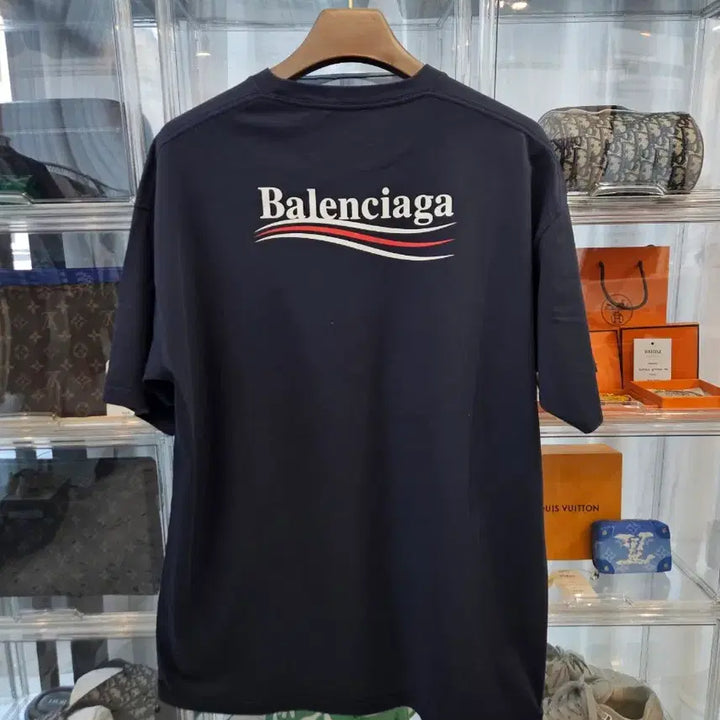 [BUNJANG] Balenciaga Wave Logo T-shirt Navy (L) / [정품/새상품급/L사이즈/오버핏]발렌시아가 웨이브로고 반팔 티셔츠 네이비
