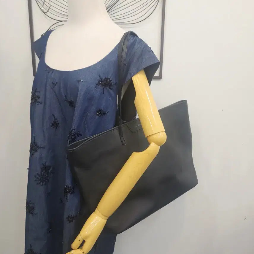 [BUNJANG] Jill Stuart Black Leather Tote Bag / 질스튜어트 블랙 가죽 토트백