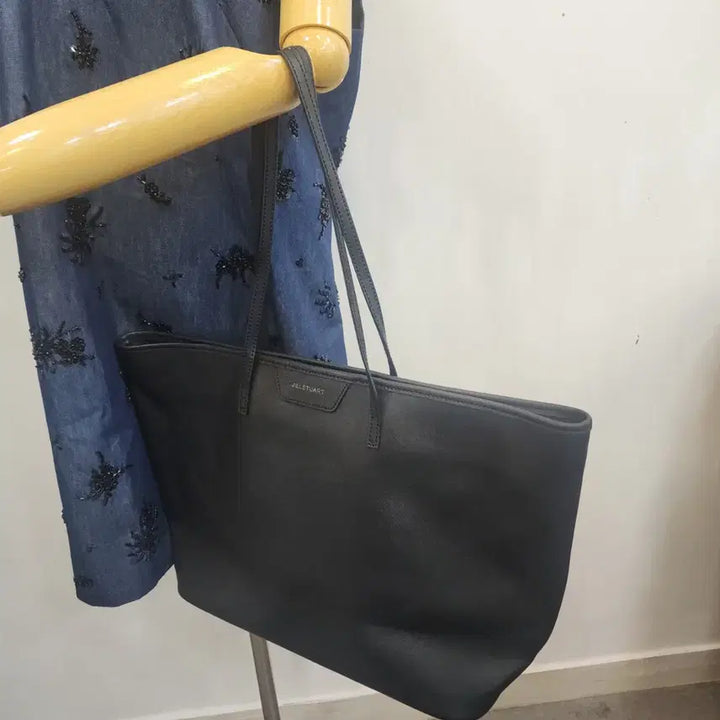 [BUNJANG] Jill Stuart Black Leather Tote Bag / 질스튜어트 블랙 가죽 토트백