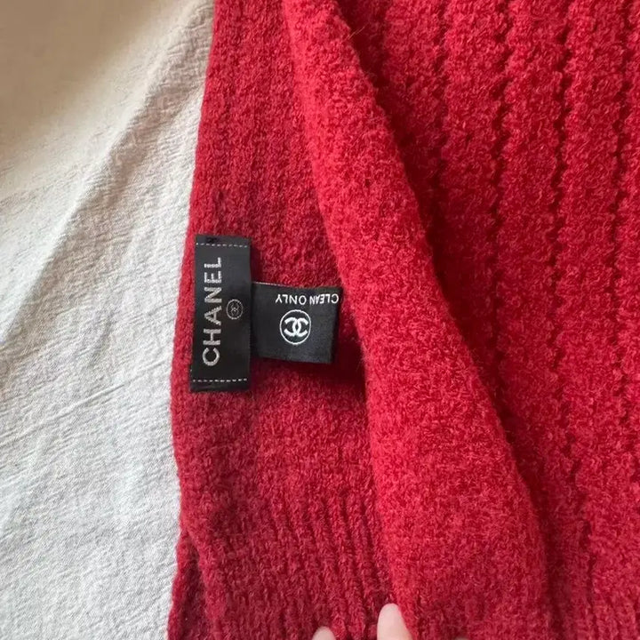 [BUNJANG] Chanel CC Logo Red Knit Scarf / 샤 넬 CC 로고 레드 니트 스카프 정품
