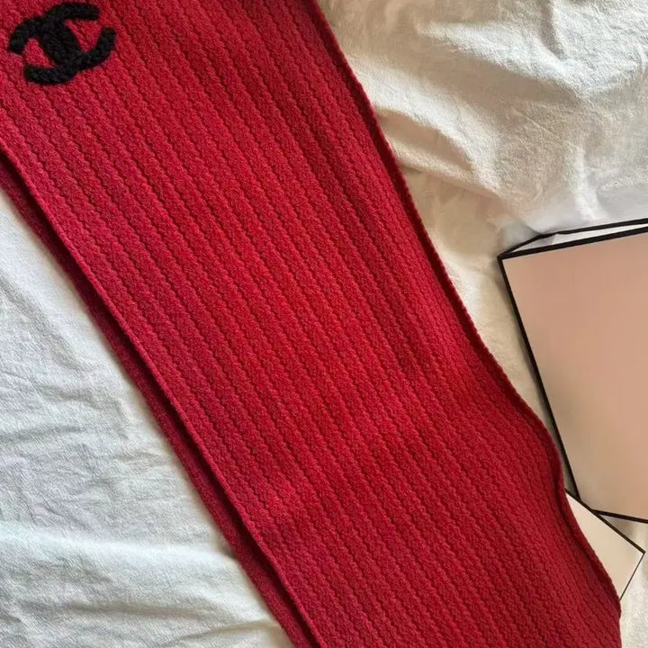 [BUNJANG] Chanel CC Logo Red Knit Scarf / 샤 넬 CC 로고 레드 니트 스카프 정품