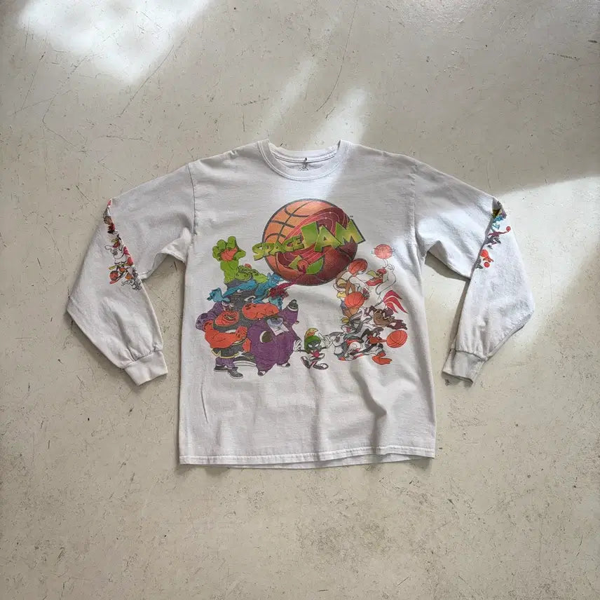 [SOLD OUT] 루니툰즈 스페이스 잼 오피셜 빈티지 롱슬리브 M