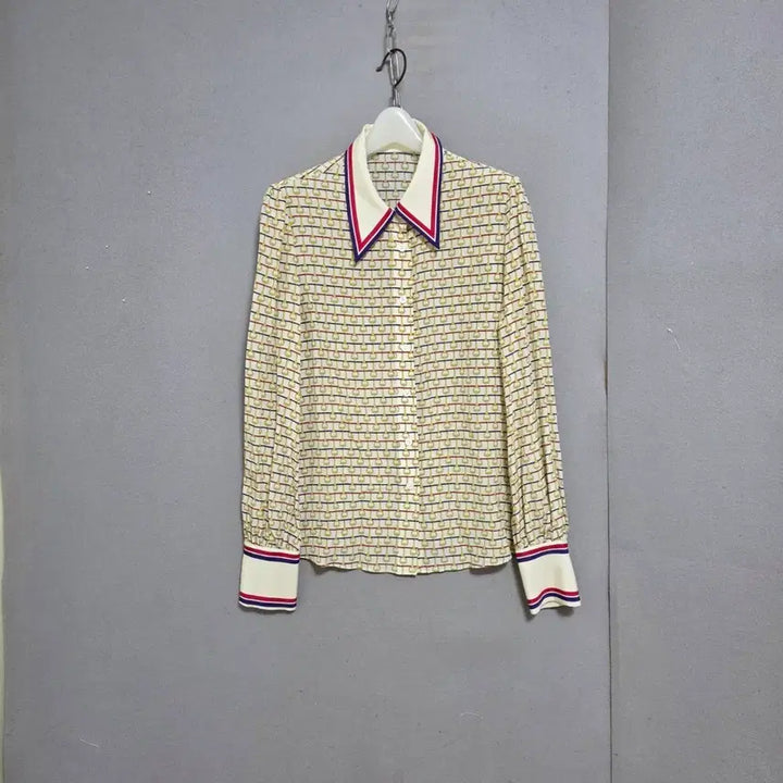 [BUNJANG] Silk Blouse S / s하루특가s25  고급스런 무늬 실크 블라우스 S   n2658