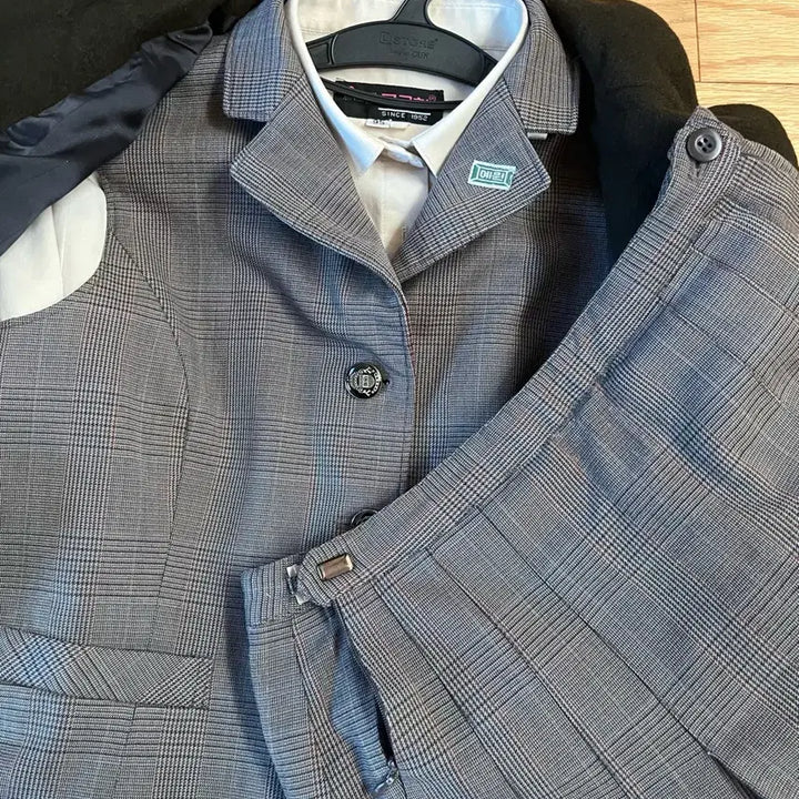 [BUNJANG] Yewon School Uniform Winter Set / 예원학교 교복 동복세트