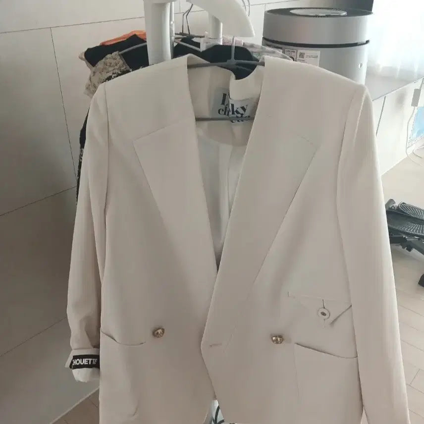 [BUNJANG] Lucky Chouette Ivory Jacket / 럭키슈에뜨 아이보리 여성자켓